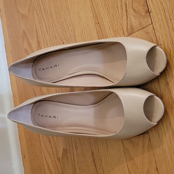 Tahari Shoes - Beige Tahari Peep Toe Pumps